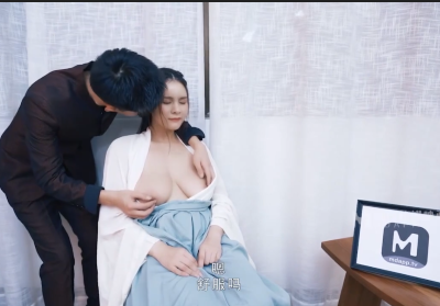 Phang cô diễn viên TQ vú to ngực phụ huynh
